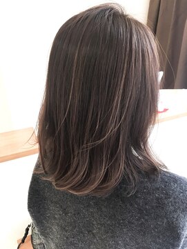 リール ヘアーアンドカンパニー(Rire Hair&Co.) 20代30代040代50代ハイライトバレイヤージュべージュカラー