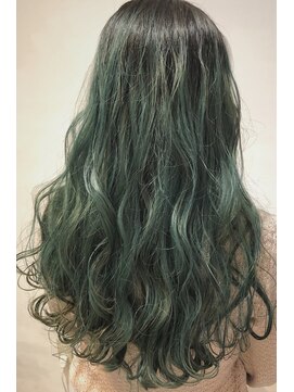 レセ 新松戸deux店(Laissez) グリーンカラー×Wカラー×グラデーション【レセ新松戸DEUX店】