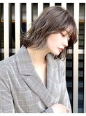 外ハネボブ/透明感カラー/グレージュ