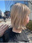 春にオススメ 王道ミルクティーベージュ 担当 松田