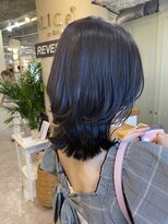 たっぷりレイヤー鎖骨ミディアムネビージュカラー