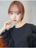 顔まわりレイヤーカット/ミディアム/切りっぱなし