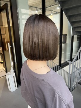 テラスヘア 長岡(TERRACEhair) まろやかブラウンで透明感たっぷりに