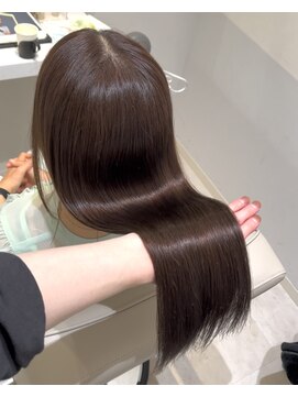 エレノア 枚方(Eleanor) アルカリ酸熱トリートメント◎吉田