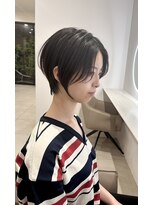 リラ(Lila)&nbsp;20代/30代/40代/50代/ショート/ハンサムショート/ショートボブ