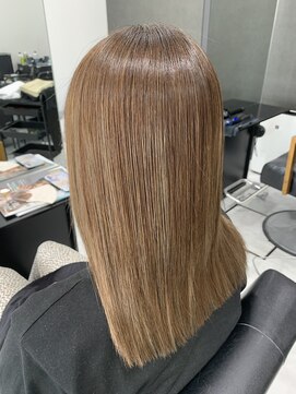 ディティール(Detail) 髪質改善×フォギーベージュ