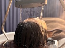 ナゴミ(NAGOMI)の雰囲気（炭酸泉掛け流し頭浸浴で頭皮環境改善、血流自律神経が整います。）