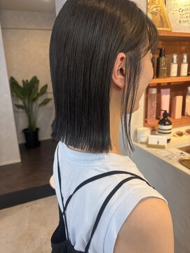 ナネヘアー(8. nane hair) グレージュ
