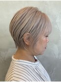 ショートボブハンサムショートハイトーンミルクティーベージュ