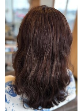 ヘアアトリエ ナイン(hair atelier nine) ヘッドスパ/バ-ガンディ/バズカット/ブレーブラウン/美髪/福島市