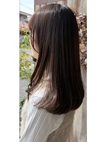 クリアー(clear)&nbsp;重めのセミロングヘアー