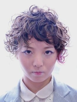 ヘアーズ和(Hair's)の写真/ダメージレスで、キレイな発色とツヤが長持ちします☆いつものカラーリングに飽きた方はデザインカラーが◎