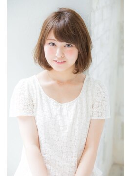 ジョエミバイアンアミ(joemi by Un ami) (joemi)切りっぱなしボブマッシュウルフオン眉ひし形 (花野)