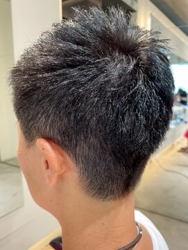 ヘア デザイン リスク(HAIR DESIGN RISK) 【RISK 三鷹 大橋佳菜子】ジェンダーレスバズカット