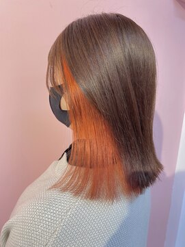 ミューズヌナ(muse nuna) インナーカラーオレンジ（ブリーチ1回）