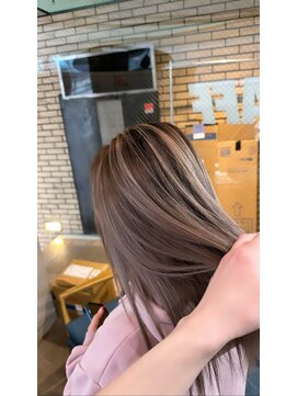 ラフ(LAFF) #ショコラアッシュ#ヘルシースタイル#ふんわりカール