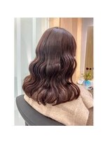 クシュ 所沢東口店(kusyu...) 黒髪/グレーベージュ/レイヤーロング/前髪パーマ/所沢ハイライト