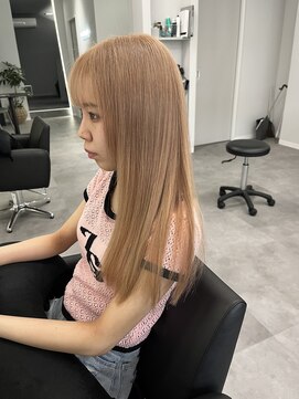 ナンバー 竪町(number+) 30代40代ブリーチミルクティー伸ばしかけミディアムウルフ