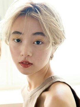 ミットバイツリー センター北(mit by tree) センターパートショート×ハイトーンカラー