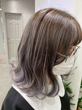 ウル バイ ドット(ulu by dot.) 【仁藤】髪質改善カラー/白髪ぼかしハイライト[町田駅/髪質改善]