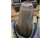 アシュレイ(ASHLEY)