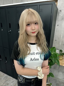 モニカ 栄店(MONIQA) ホワイトベージュ