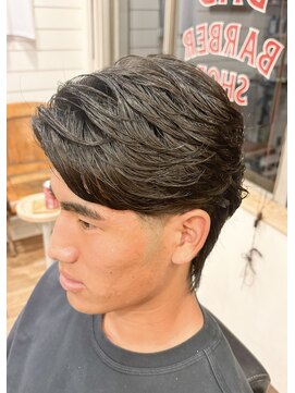 ダッド(DAD) [フェザーパーマ]