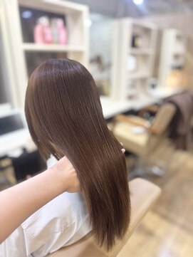 ラピス 新宿(Lapis) 【明るめブラウンカラー】
