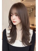 ノイエ 原宿 北参道(NoIE) バタフライカットハッシュカットマレットヘアチェリーレッド