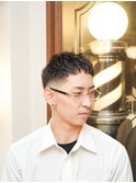 濡れパンスキンフェードクロップスタイル