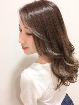 エルパティオ(EL PATIO) 外国人風 グレージュ×グラデーション