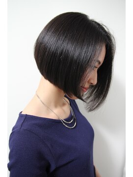 ビームズ ヘアー ブラン(Bee ms HAIR Blanc+) ビームズヘアー　黒髪　ツヤ　ボブ　今池　千種　美容室