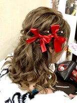 ヘアセットアップス(UP's) 華やかに動き多めで～『トップゆる巻きハーフアップ♪』(*^-^*)