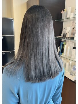 バジル(BASIL) 暗髪「ブルージュ」