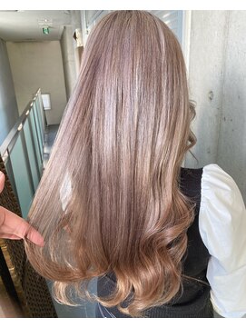 ガルボ ヘアー(garbo hair) ＃オススメ＃人気＃ブリーチ＃ホワイトグレージュ＃成人式カラー