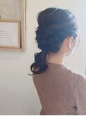 編み込みゆるふわダウンスタイル