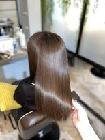 アールサロン アオヤマ(Rr SALON AOYAMA)&nbsp;艶ベージュ
