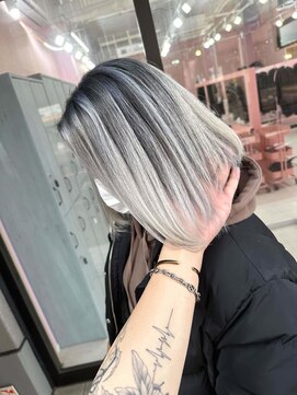 ミーナ バイ ワンズ 町田(mina by one's kyougoku) イメチェン/レッドブラウン/フルバング/似合わせカット/町田駅