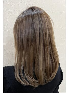 トウカ 船橋駅前店(TOUKA) ミルクティーベージュ/大人可愛いミディアムボブ/髪質改善[船橋]