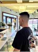 フェードカット　フェザーアップ