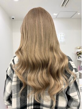 テイス 新宿(TACE) ミルクティー×エクステ[ネビージュ/黒髪/小顔/新宿]