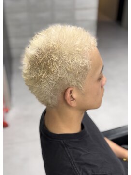 バジー バイ ディーアンドティー(Buzzy by D&T) おしゃれぼうず