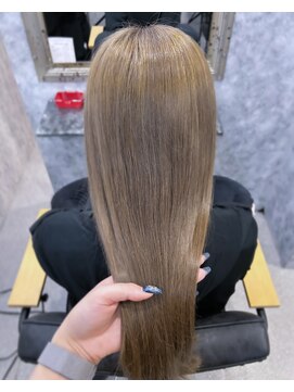 ライオット(RIOT) ミルクティーグレージュ