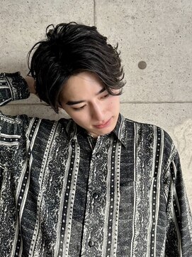 ラティ(Ratie) 【Ratie】韓国ヘア×ニュアンスセンターパート×フェザーパーマ