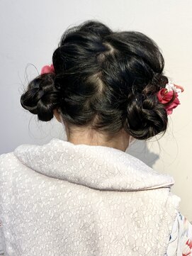 ゼストソエル(ZEST soell) 三歳　七五三　ツインアレンジ　三歳ヘア【立川/soell/水島】