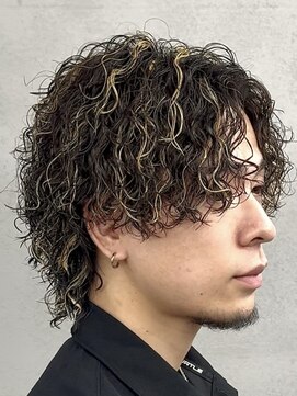 ネクストメンズ 表参道(NEXT men's) ツイストスパイラルパーマ/サーフカールパーマ/縦落ちスパイラル