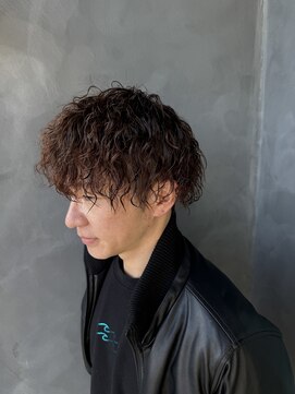 ラ カルモ(LA CALMO) シャドウパーマ