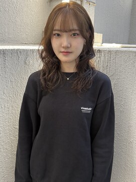 メルシー(merci.) オリーブベージュ × ふわふわパーマ