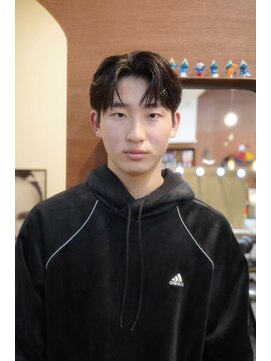 エディ(Edy) メンズセンターパートコンマバング刈り上げ韓国ヘア眉毛カット