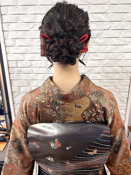 ザブックハンドサロン(The book hand salon) 着物×シニヨン